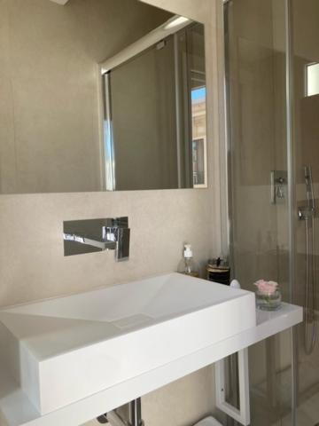 Chambre Privee Au Coeur De La Ville นีซ ภายนอก รูปภาพ